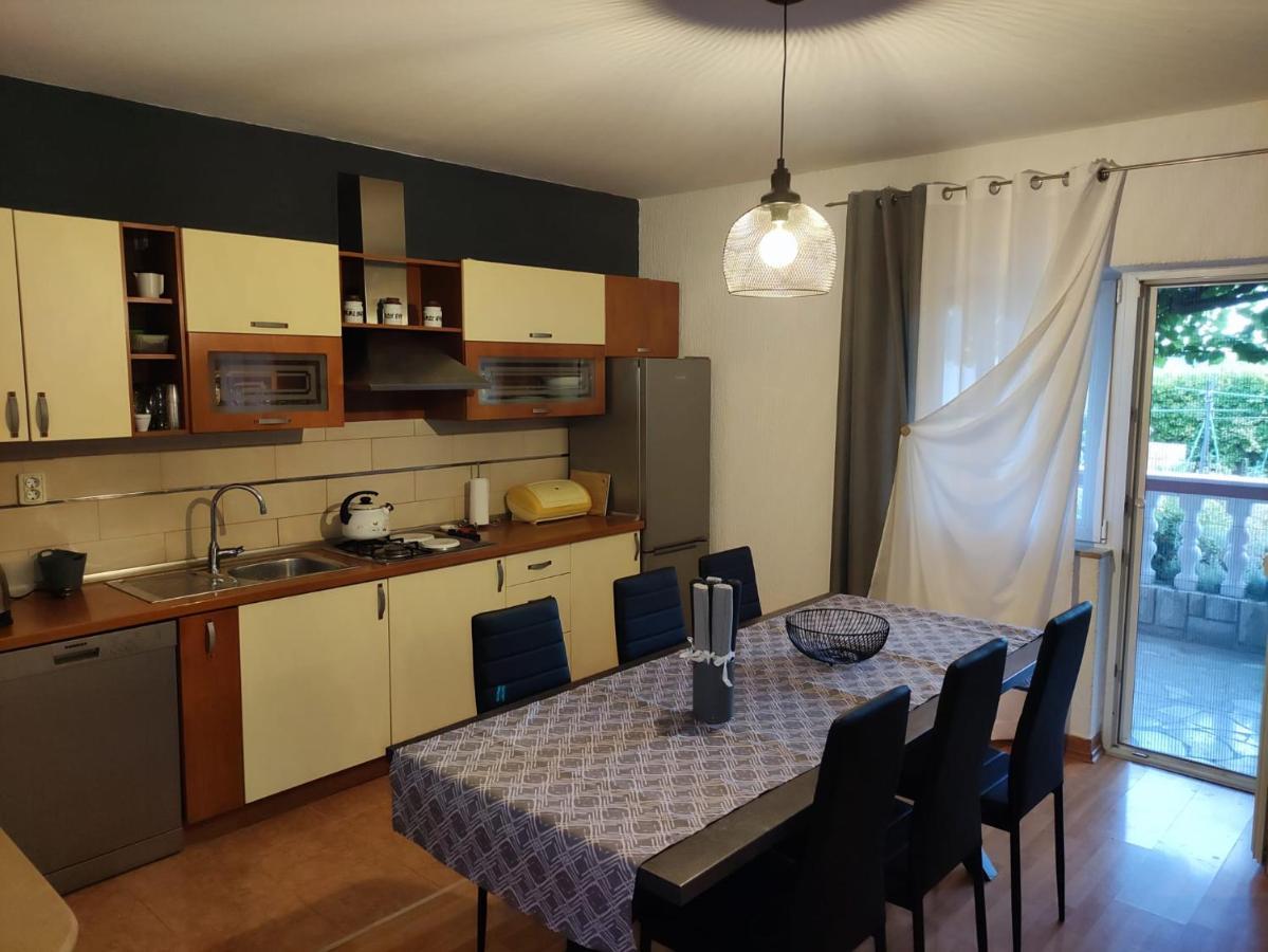 Apartment Cengo Kaštela Buitenkant foto